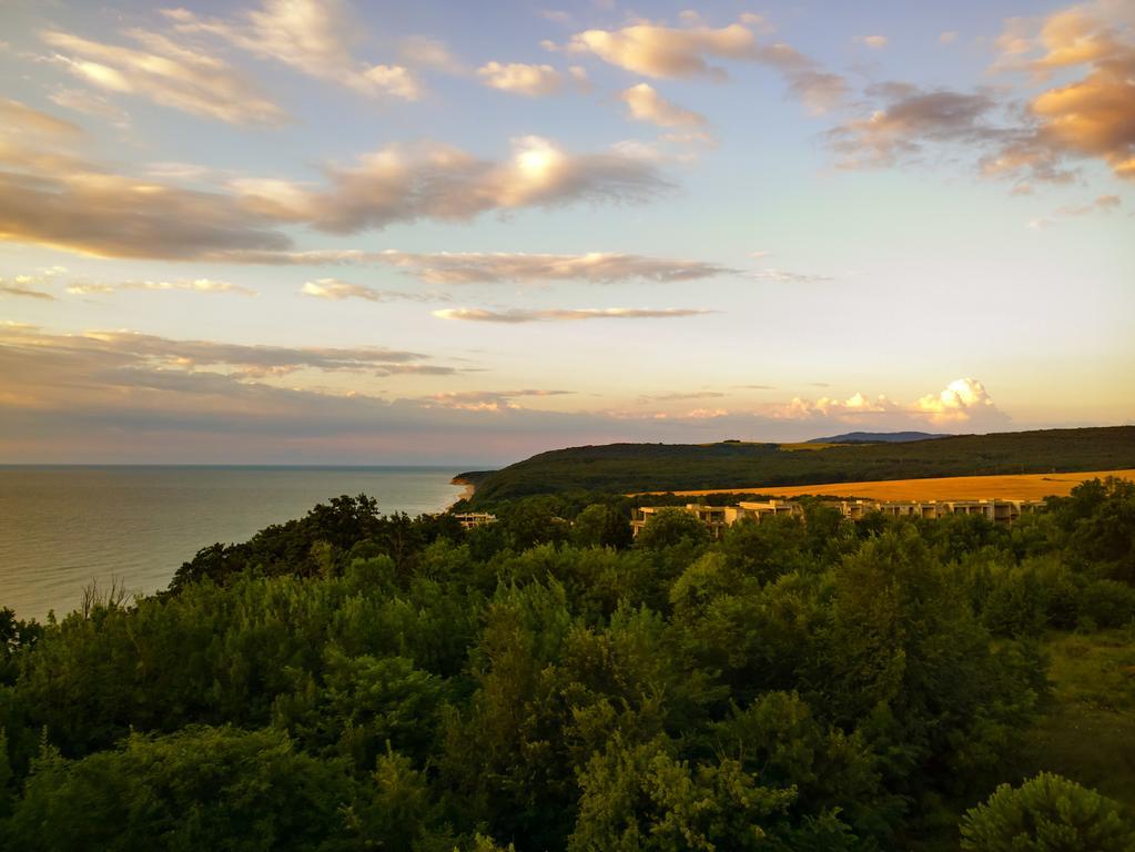 The Cliff Beach Apartments Obzor Luaran gambar