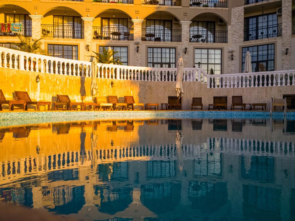 The Cliff Beach Apartments Obzor Luaran gambar