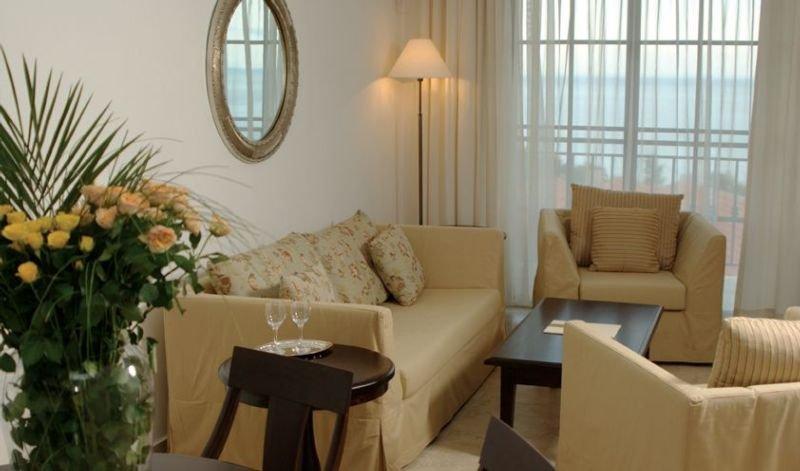 The Cliff Beach Apartments Obzor Luaran gambar